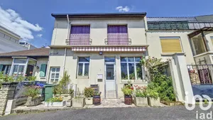 House at L'Haÿ-les-Roses (94240)