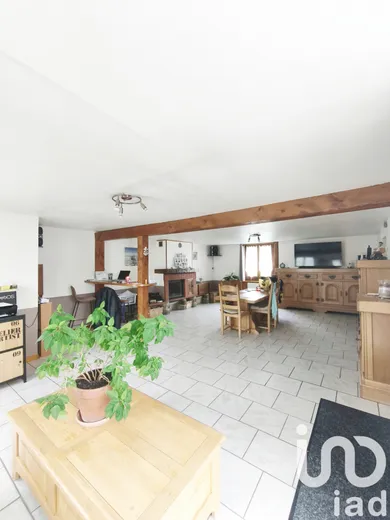 Maison traditionnelle à Breteuil (60120)