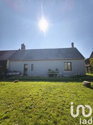 Traditional house at Breteuil (60120)