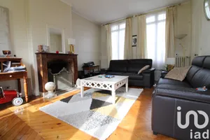 House at Elbeuf (76500)