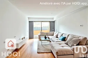 Apartment at Paris (75020)