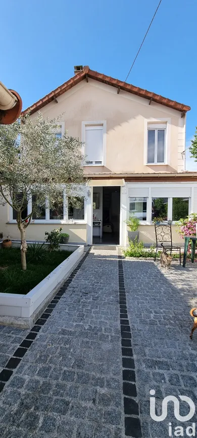 Pavillon à Argenteuil (95100)