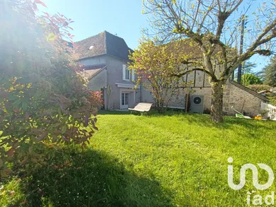 House at Martel (46600)