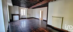 Building at Paulhaguet (43230)