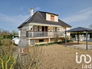 Maison à Montreuil-Bellay (49260)
