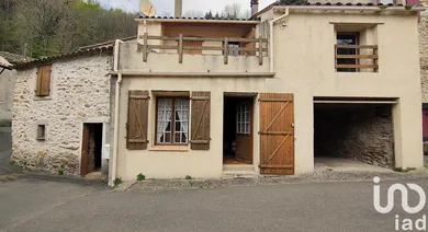 Village house at Verreries-de-Moussans (34220)