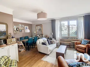 Apartment at Sèvres (92310)