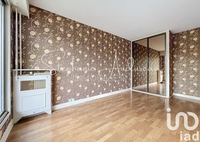 Appartement à Chevilly-Larue (94550) — 16/19