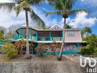 House at Les Trois-Îlets (97229)