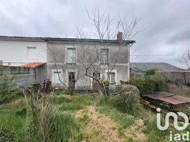 Maison à Vouhé (79310)