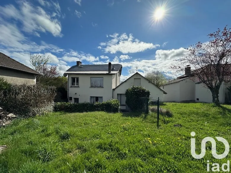 Maison 6 pièces 145 m² · à Gorses · 145 m² · 110 000 €
