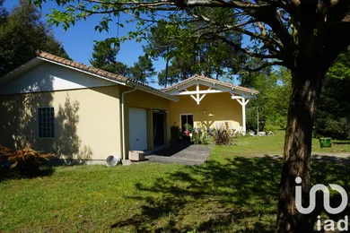 Maison traditionnelle à Pissos (40410)