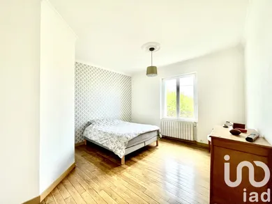 Maison à Varennes-sur-Seine (77130) — 20/24
