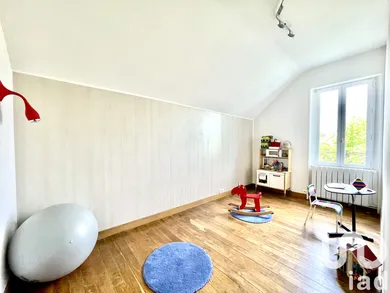 Maison à Varennes-sur-Seine (77130) — 18/24