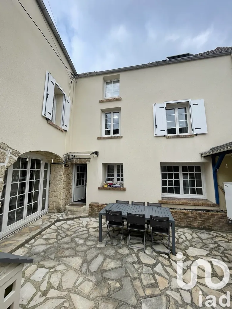 Maison 6 pièces 126 m² · à Juziers · 125,9 m² · 259 000 €