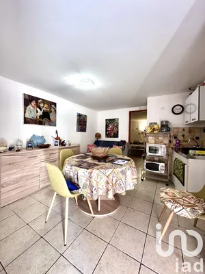 Appartement à Belgentier (83210)