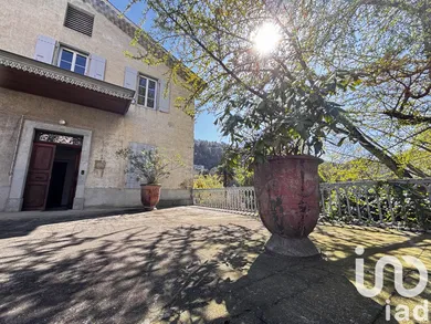 Apartment in Vals-les-Bains (07600)