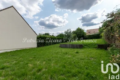 Maison traditionnelle à La Ville-du-Bois (91620)