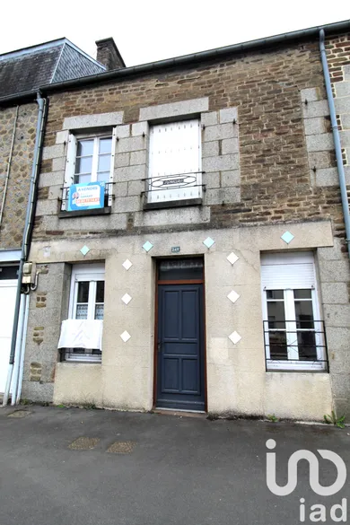 Maison de ville à Saint-Hilaire-du-Harcouët (50600)