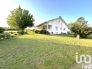Park home at Villefranche-de-Lonchat (24610)