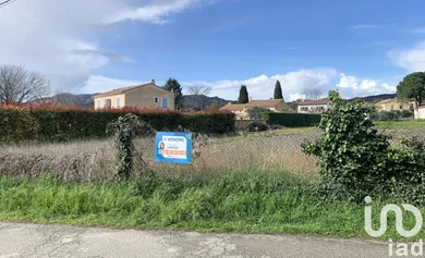 Building plot in Caromb (84330)