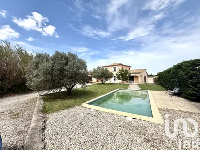 Maison à Saint-Victor-la-Coste (30290)