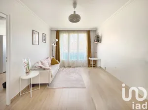 Apartment at Vitry-sur-Seine (94400)