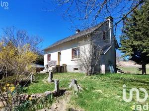Maison à Peyre en Aubrac (48130)
