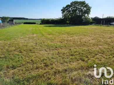 Building plot in Thénezay (79390)