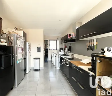 Maison à Décines-Charpieu (69150)