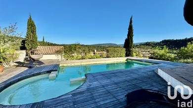 Maison d'architecte à LAGRASSE (11220)
