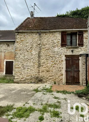 Maison à Combs-la-Ville (77380)