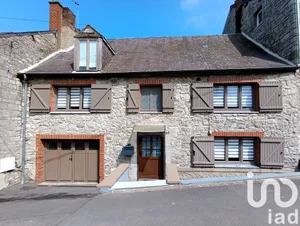 Maison de village à Fromelennes (08600)