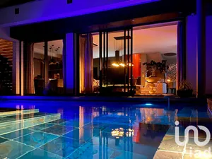 House in saint louis (97450)