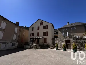 Maison de village à Meyrueis (48150)