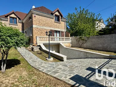 Maison à Ormesson sur Marne  (94490)