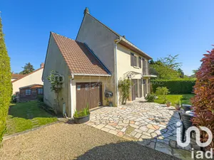 House at Mareil-Marly (78750)