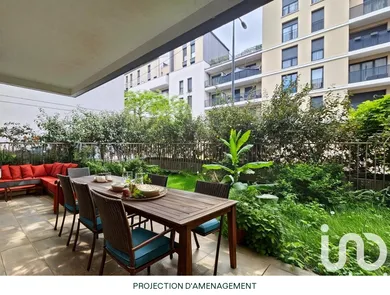 Apartment at Bobigny (93000)