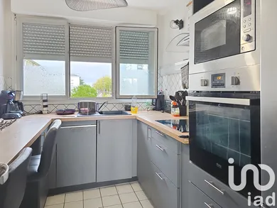 Apartment in Angers (49100)