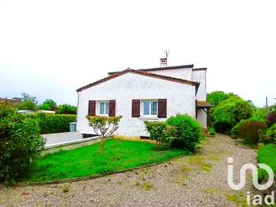 Townhouse at Valence (82400)