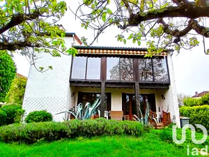 Townhouse in Valence (82400)