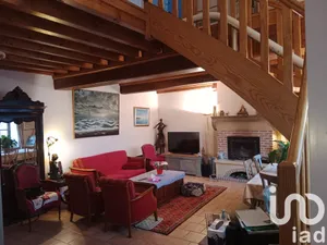 Maison de village à La Vineuse (71250)