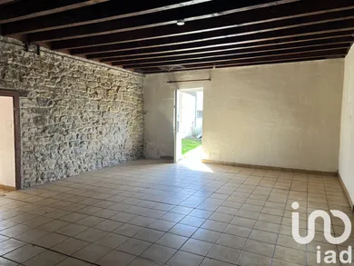 Maison de village à Le Pin (03130)