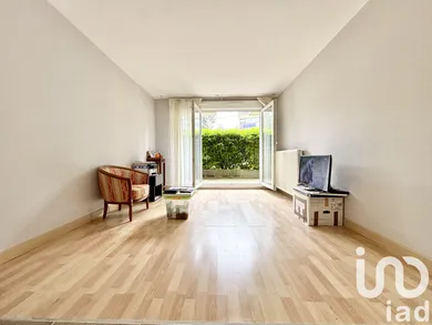 Apartment in Torcy (77200)