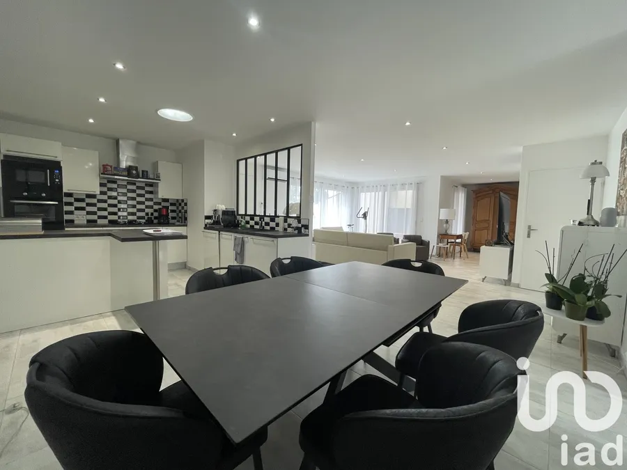 Maison à vendre à Vaux-sur-Mer (17640) : 15 maisons en vente - iad