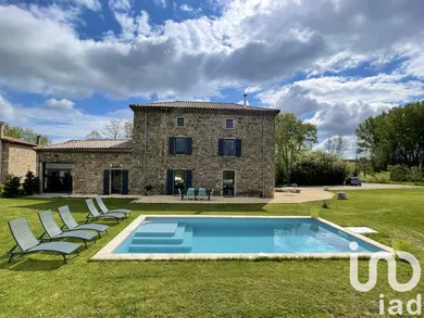 Farm at Peaugres (07340)