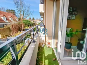 Apartment at Brie-Comte-Robert (77170)