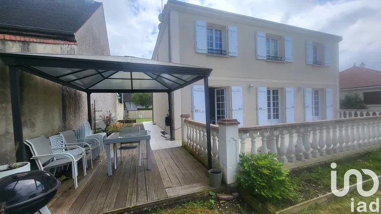 Maison 7 pièces 170 m² · à Amilly · 170 m² · 308 000 €