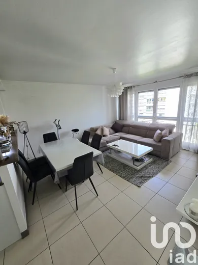 Apartment in Nantes (44200)