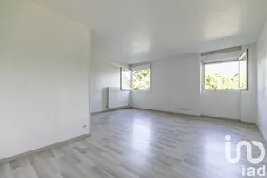 Apartment at Maisons-Alfort (94700)